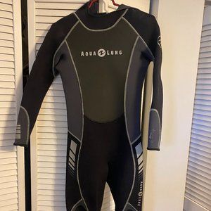 Men's Aqualung Wetsuit